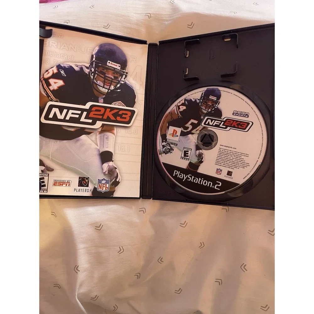 NFL 2K3 (Sony PlayStation 2,‎ 2002) -